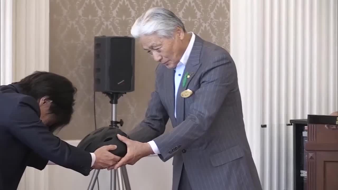 ����1